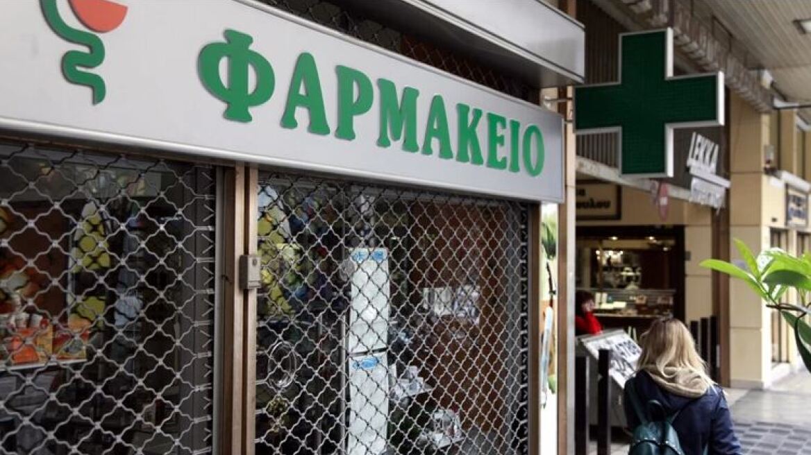 Χειροπέδες σε αστυνομικό και στρατιωτικό για τη φάμπρικα με τα «μαϊμού» πιστοποιητικά στον Έβρο 