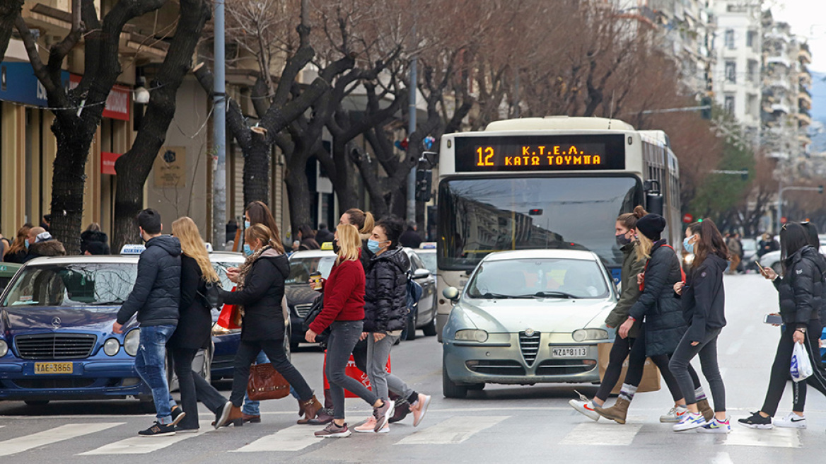 Κορωνοϊός – Καπραβέλος: Κλειστά σχολεία, μάσκες παντού και lockdown για ανεμβολίαστους