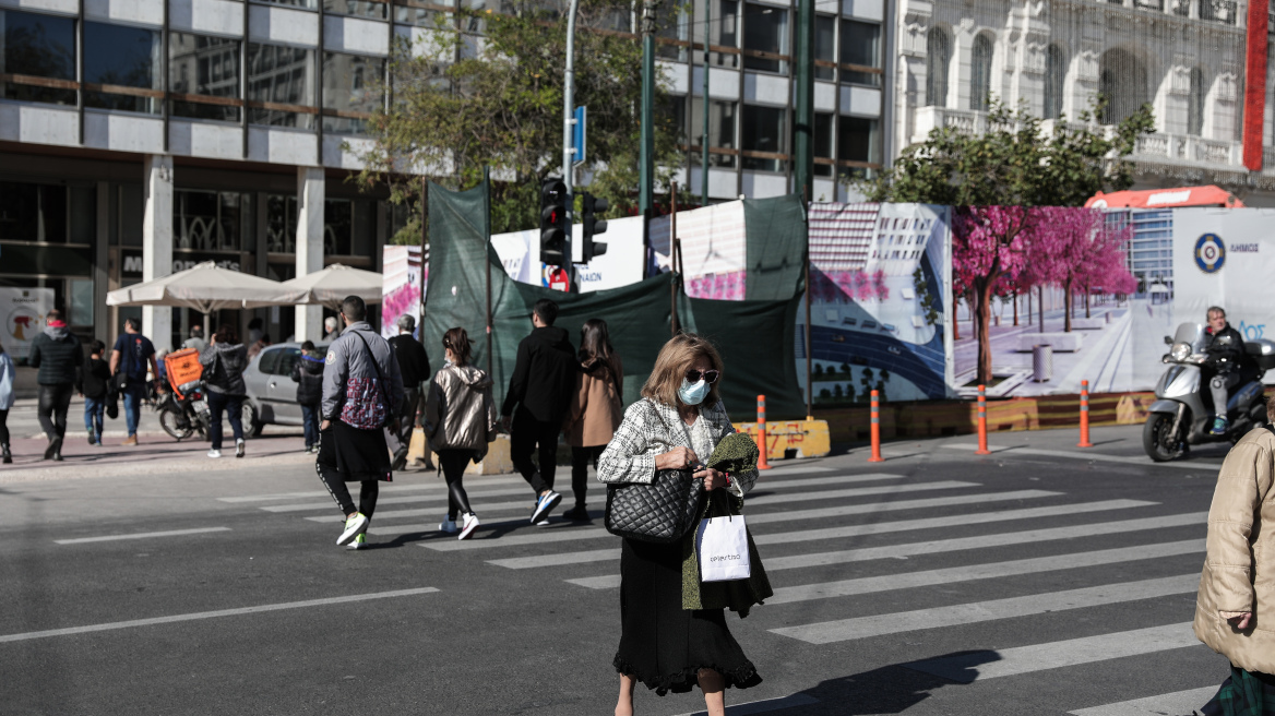 Βασιλακόπουλος για παραλλαγή Όμικρον: «Είναι ένα στέλεχος που μας ανησυχεί, πρέπει όλος ο κόσμος να προετοιμαστεί»