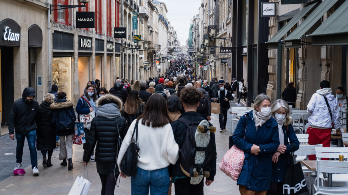 Παραλλαγή Όμικρον: Επιθετική, ανθεκτική αλλά όχι επικίνδυνη;