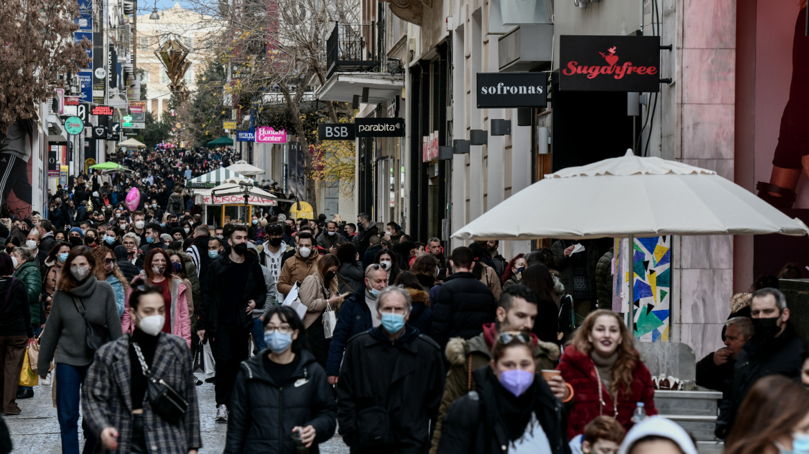 Κορωνοϊός - Μετάλλαξη Omicron: Περίπου στα ίδια επίπεδα με εχθές και τα σημερινά κρούσματα