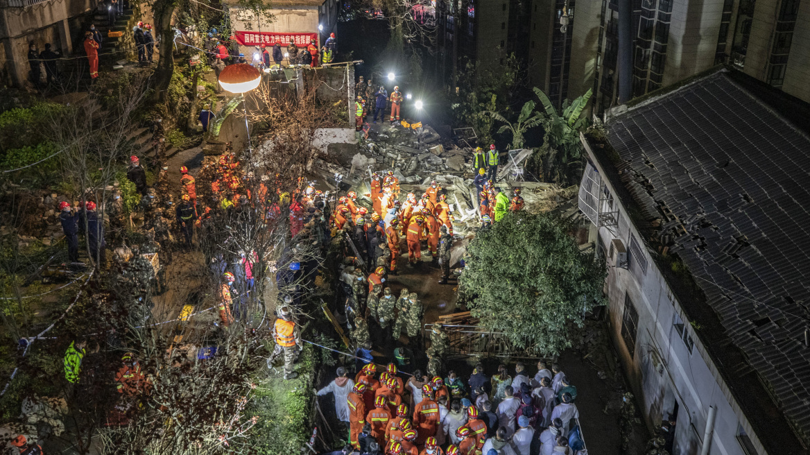 Κίνα: Φονική έκρηξη σε καντίνα με τουλάχιστον 16 νεκρούς (βίντεο)