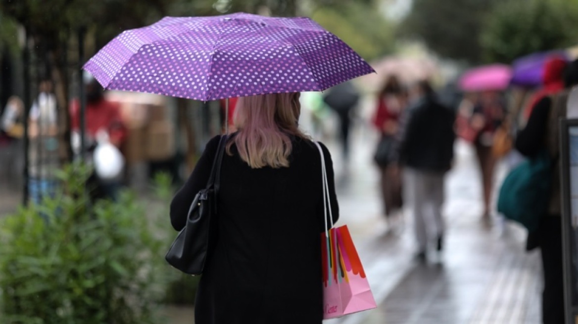 Βροχερός ο καιρός την Κυριακή - Πού αναμένεται χαλάζι