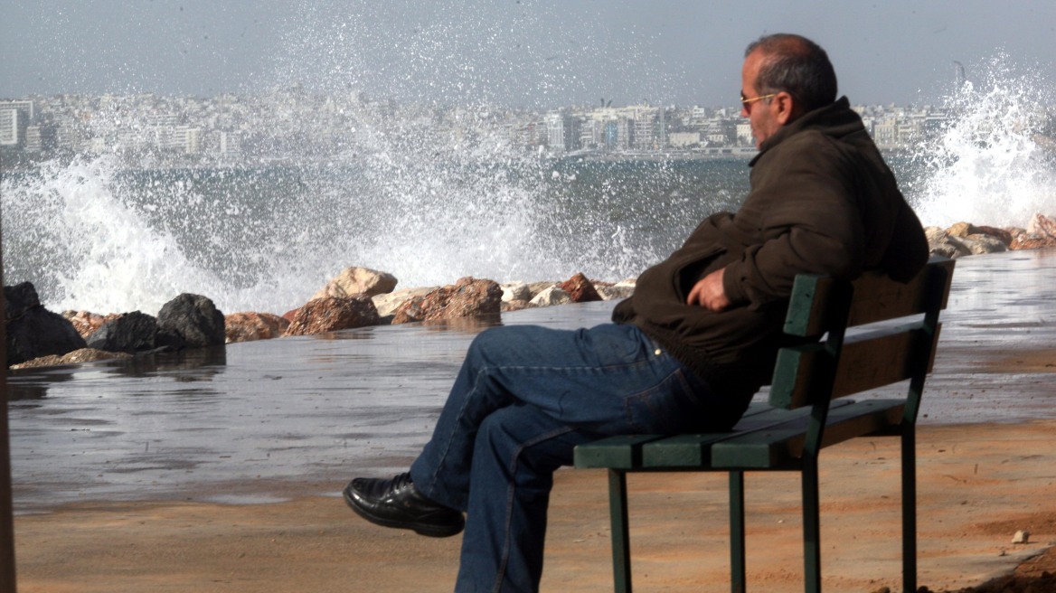 Καιρός: Γενικά αίθριος με ενισχυμένους βοριάδες στο Αιγαίο 