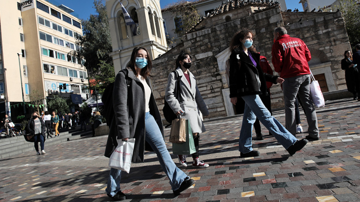 Πρόστιμα για τους ανεμβολίαστους άνω των 60 από Δευτέρα και παράταση μέτρων - Βελτιωμένη η επιδημιολογική εικόνα 