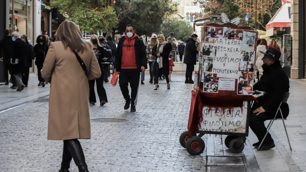 Μετάλλαξη Omicron: Από τέλη Ιανουαρίου σοβαρή αποκλιμάκωση, λέει ο Θωμαΐδης