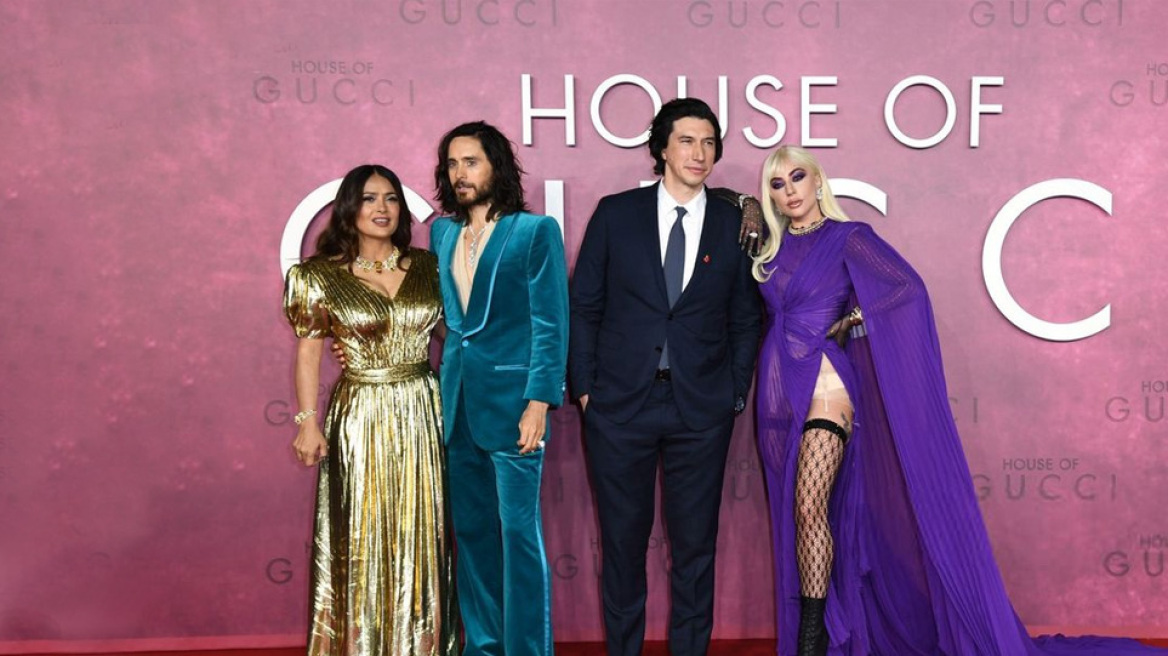 «House of Gucci»: Γιατί κόπηκε η ερωτική σκηνή της Lady Gagα με τη Σάλμα Χάγιεκ