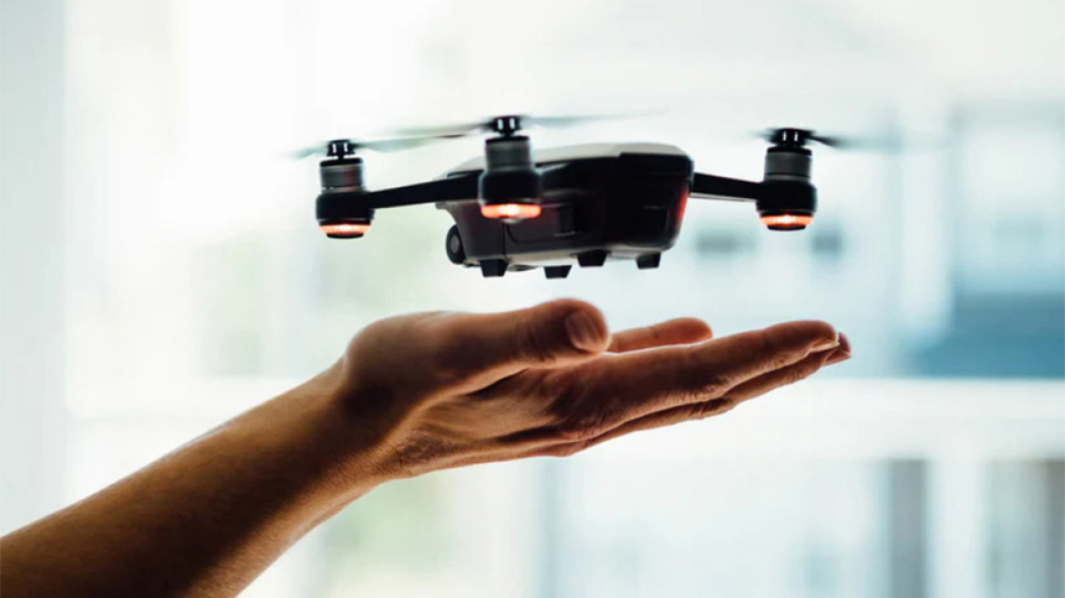 Με αυτά τα drones… πετάς στα σύννεφα! Δες τα καλύτερα του 2021