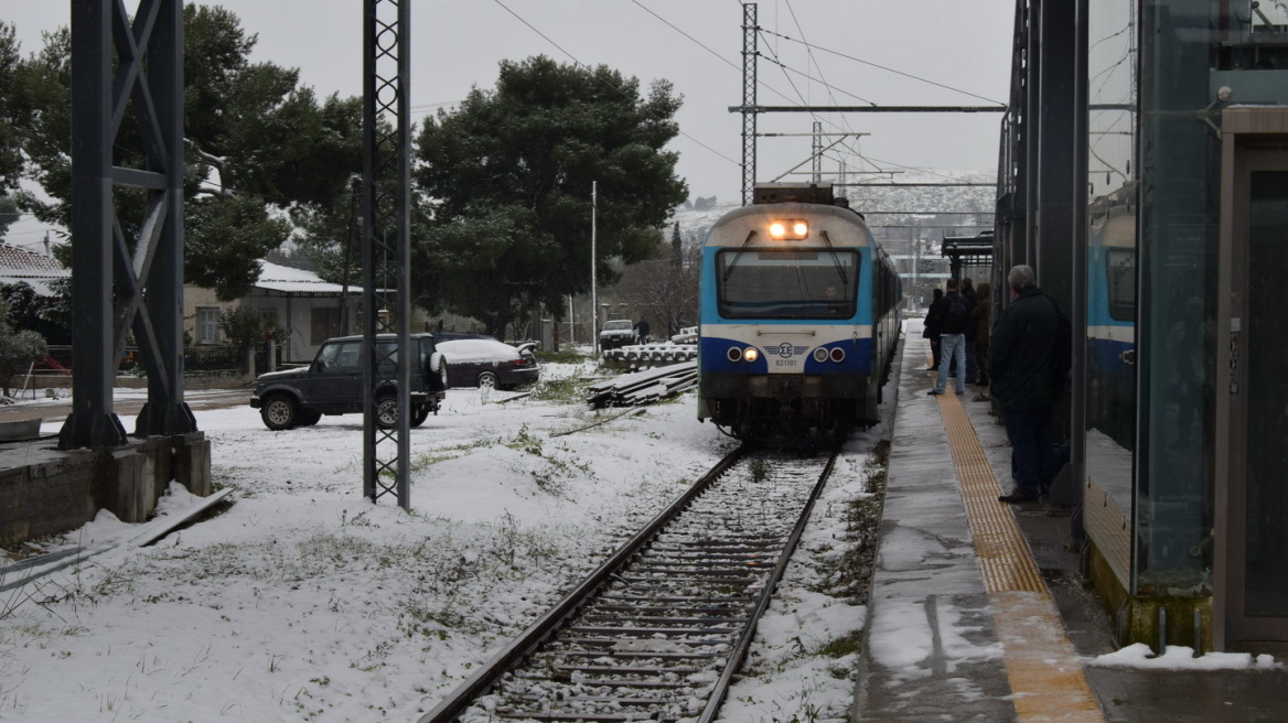 Λιβαδειά: Εννέα τραυματίες από τη σύγκρουση τρένου με εκχιονιστικό - Μεταφέρθηκαν στο νοσοκομείο