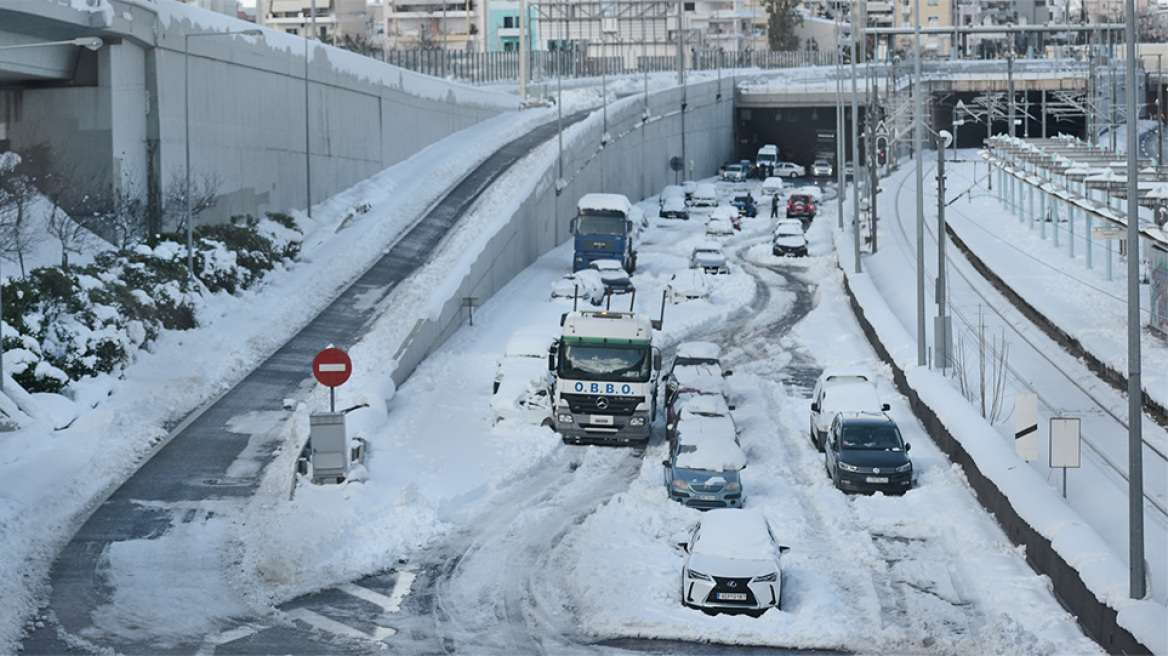 Κατατέθηκαν 12.000 αιτήσεις για αποζημιώσεις από την Αττική Οδό 