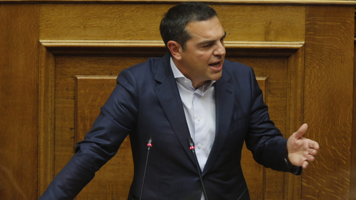 Βουλή - Τσίπρας: Νομίζετε ότι θα καθαρίσετε με μια συγγνώμη - Να παραιτηθείτε και να προκηρύξετε εκλογές 