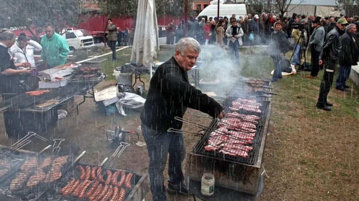 Καιρός: Άστατος την Τσικνοπέμπτη με ισχυρούς ανέμους και βροχές 