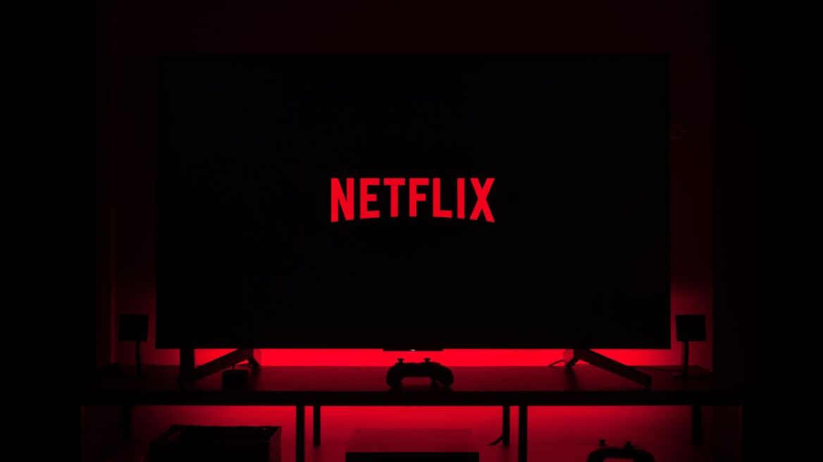 Το Netflix ακυρώνει όλες τις παραγωγές του στη Ρωσία