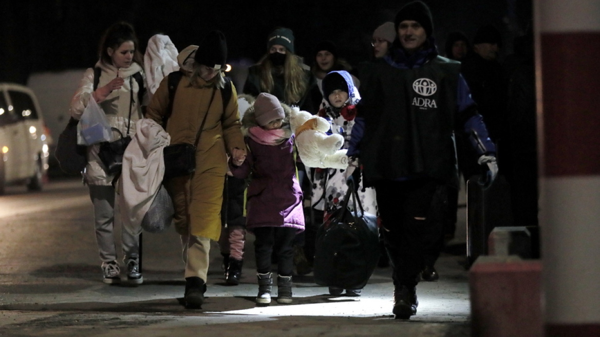 Πόλεμος στην Ουκρανία: Πάνω από ένα εκατ. οι πρόσφυγες στην Πολωνία