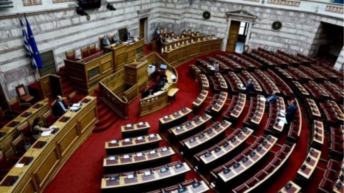 Κορωνοιός: 148 κρούσματα στη Βουλή τον Μάρτιο