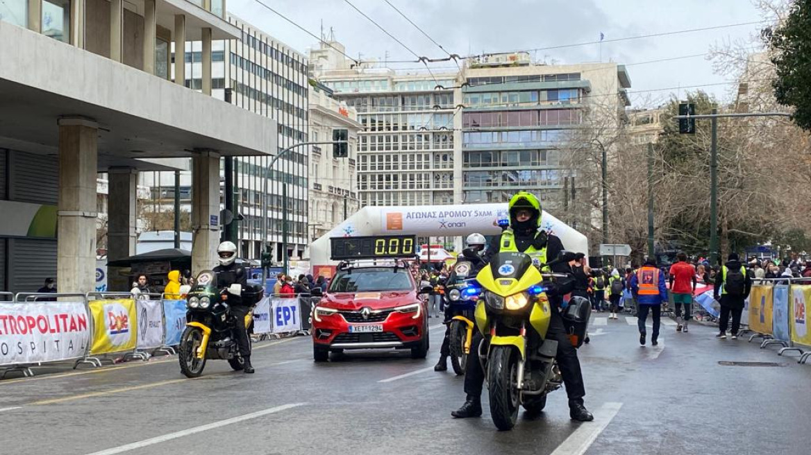  ΕΚΑΒ: 28 αθλητές χρειάστηκαν προνοσοκομειακή φροντίδα κατά την διάρκεια του Ημιμαραθωνίου της Αθήνας