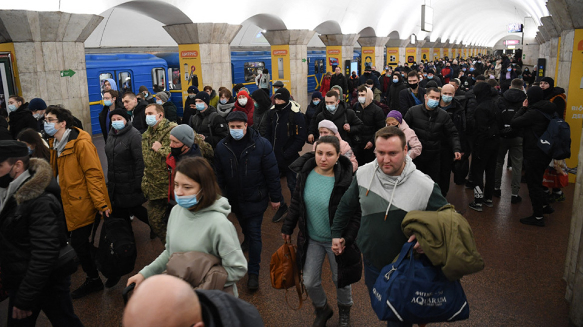 Πόλεμος στην Ουκρανία: Πάνω από 4,2 εκατομμύρια πολίτες εγκατέλειψαν τα σπίτια τους