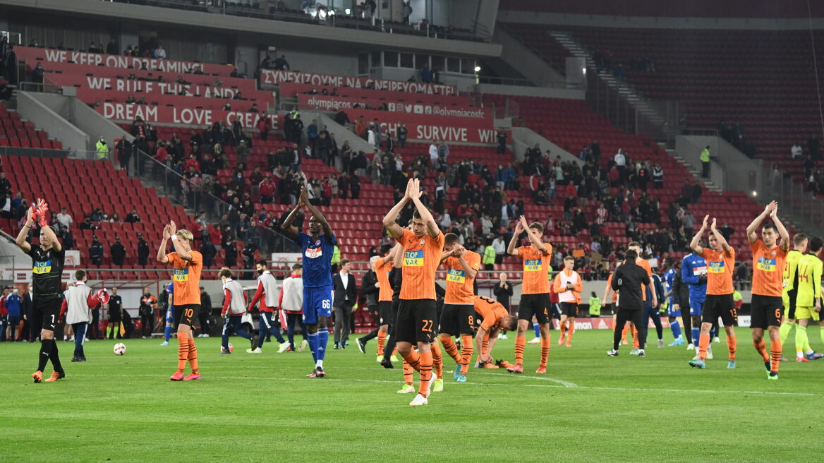 Ολυμπιακός-Σαχτάρ 1-0: Έβαλαν γκολ στον πόλεμο - Δείτε βίντεο 