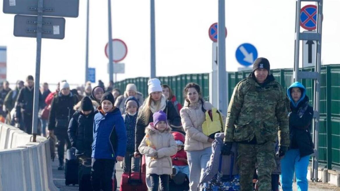 Πόλεμος στην Ουκρανία: Περισσότεροι από 700.000 πρόσφυγες έχουν καταφύγει στη Ρωσία