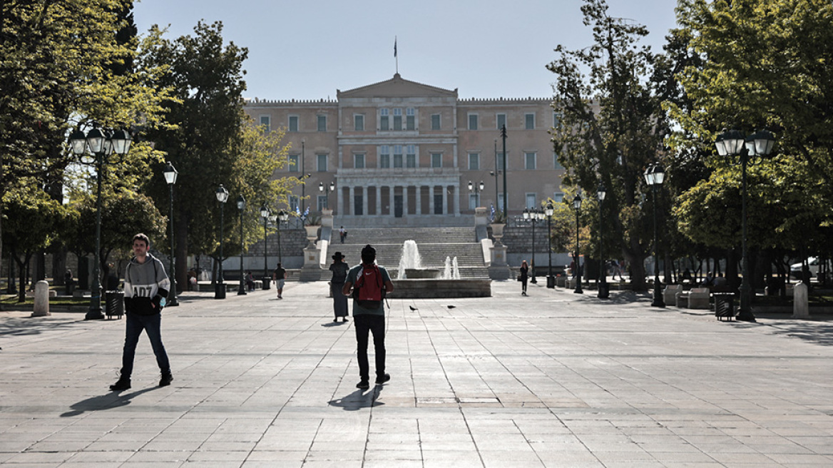 Καιρός: Δευτέρα του Πάσχα με υψηλές θερμοκρασίες και αφρικανική σκόνη - Πού μπορεί να βρέξει