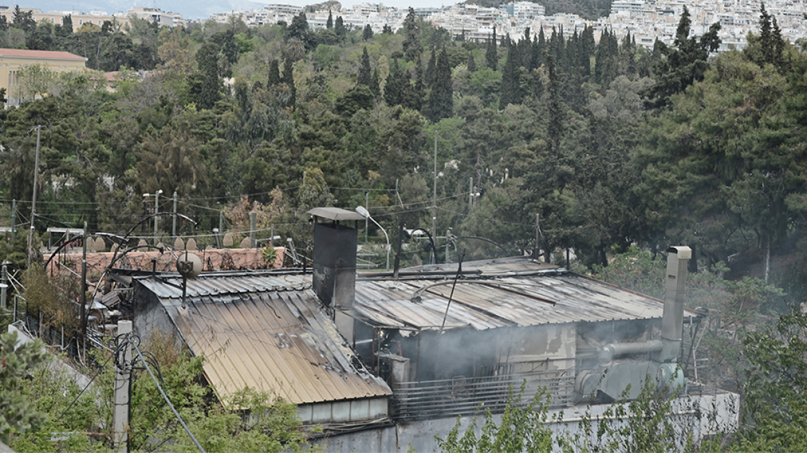 Φωτιά σε μπαρ-εστιατόριο στο Καλλιμάρμαρο