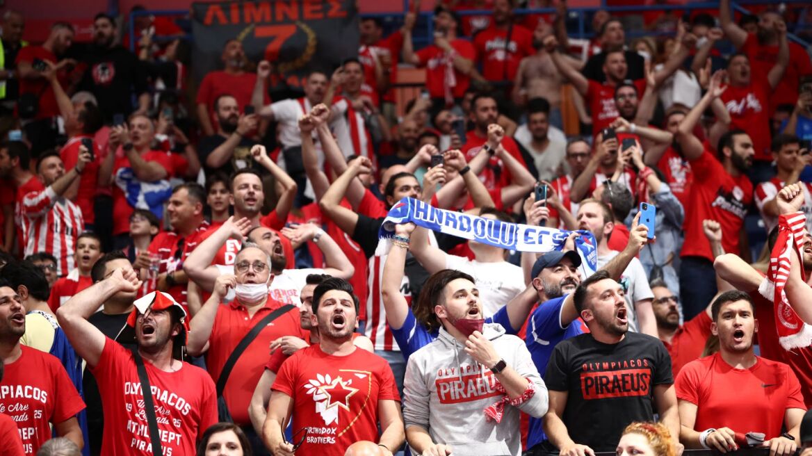 Euroleague: Κατάληψη από τους οπαδούς του Ολυμπιακού στη Stark Arena