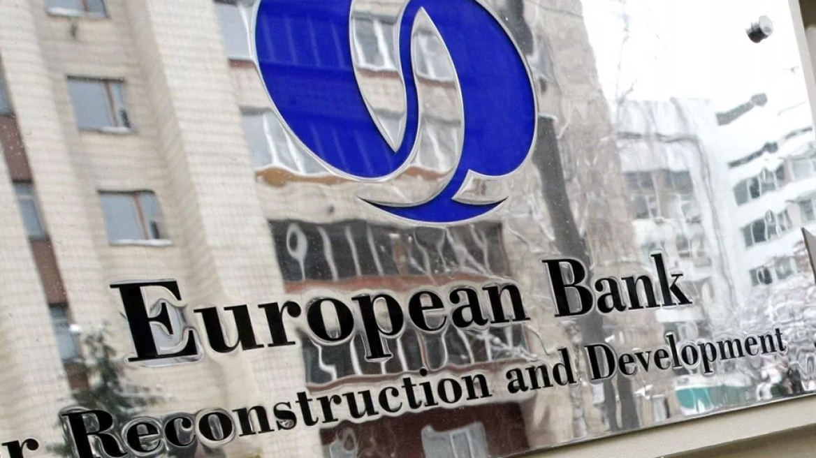 EBRD: Προβλέψεις για ανάπτυξη 2,4% φέτος και 2,6% το 2025 στην ελληνική οικονομία