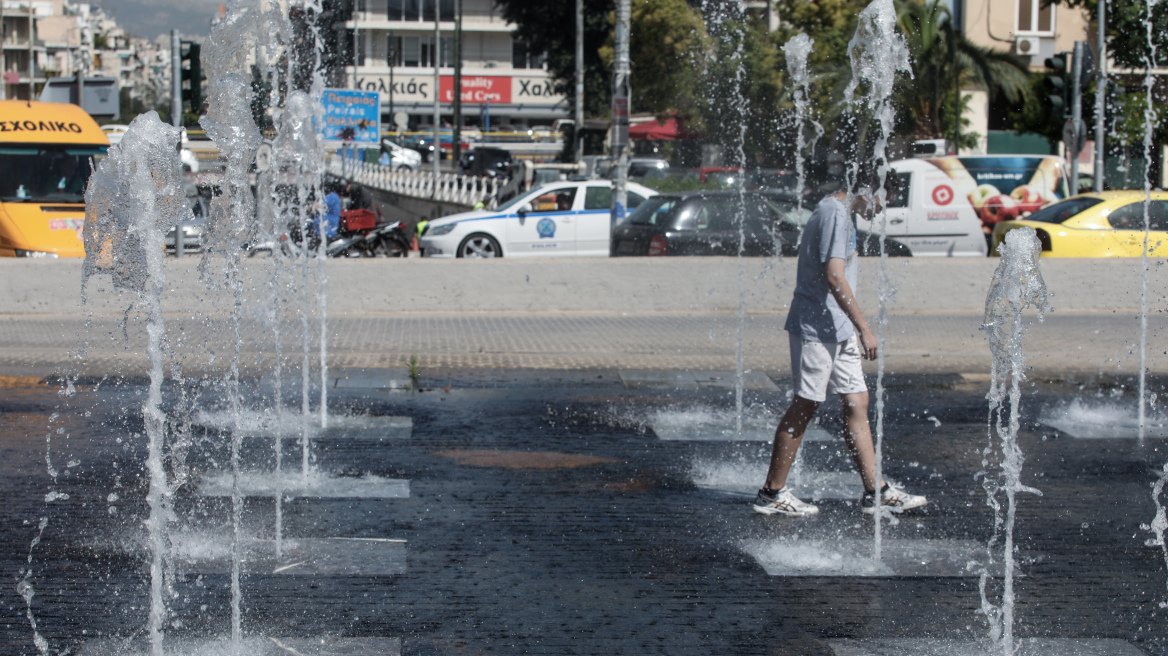 Καιρός: Σκόνη και στους 35 βαθμούς ο υδράργυρος - Πού θα βρέξει