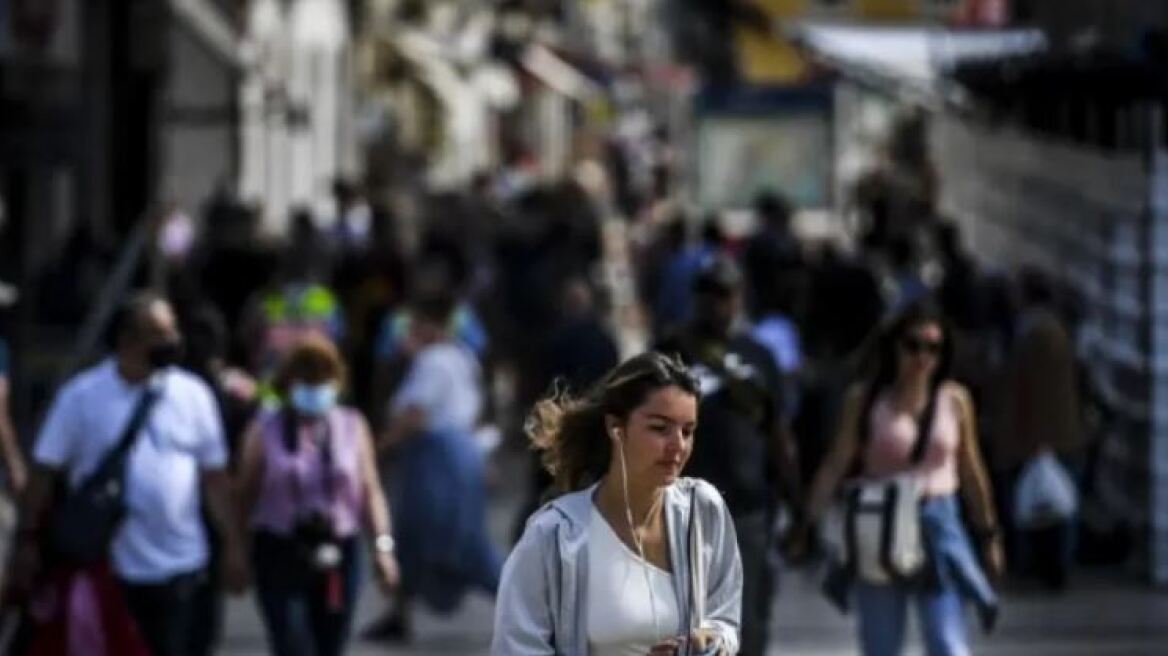 Κορωνοϊός: Τα δύο συμπτώματα που επιμένουν μετά τη μόλυνση