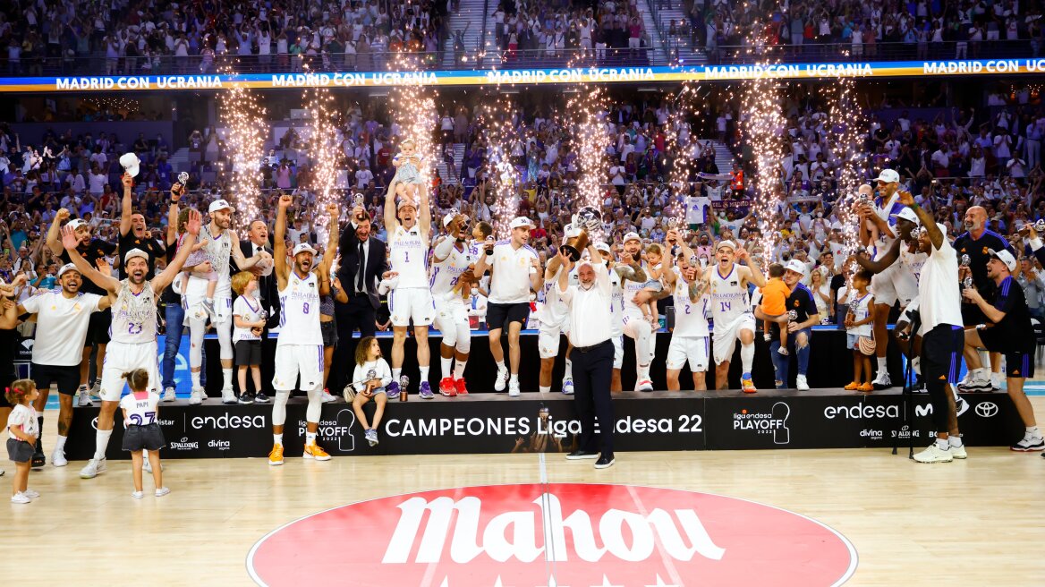 Ρεάλ Μαδρίτης - Μπαρτσελόνα 81-74: Hala Madrid και πρωτάθλημα για τον Λάσο