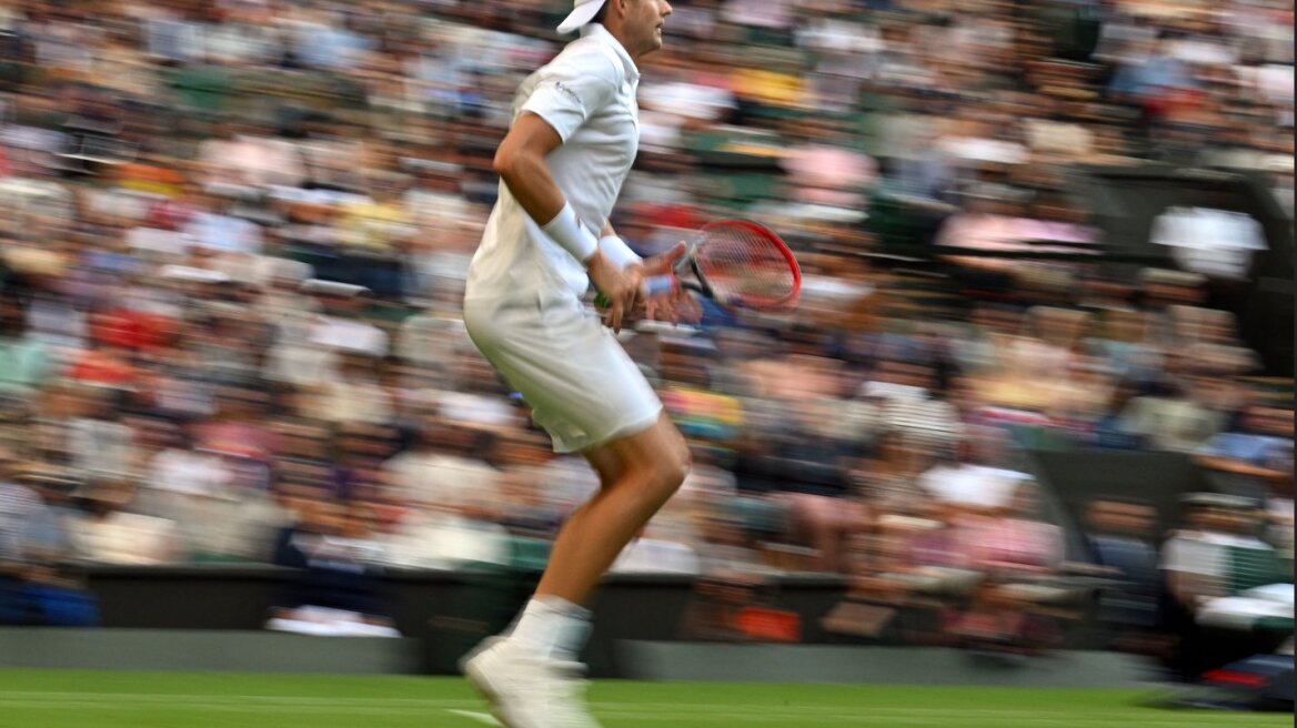 Wimbledon: Στον τρίτο γύρο Ίσνερ και Αλκαράθ