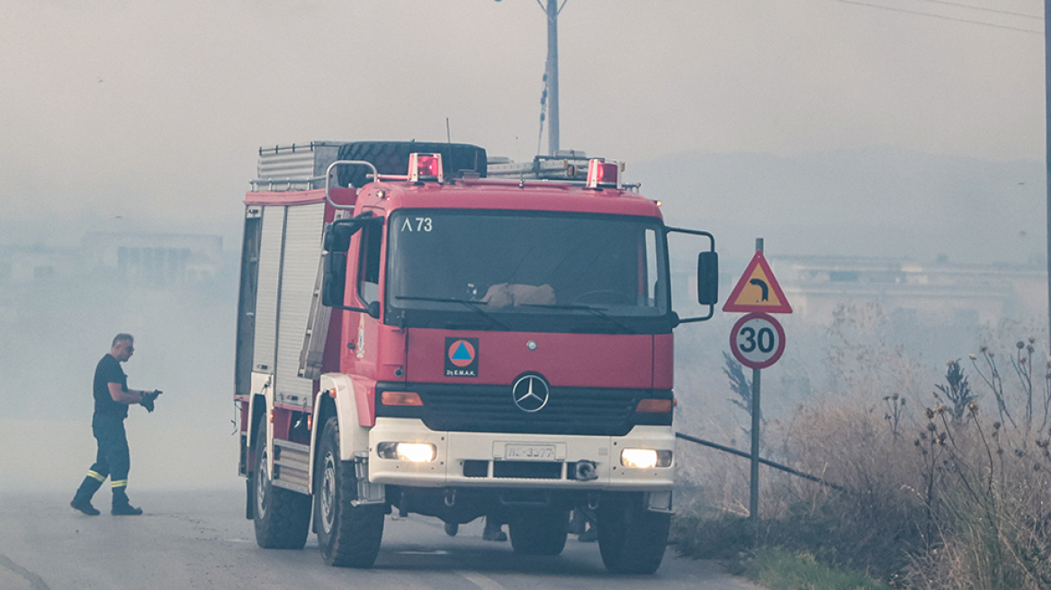 Πολύ υψηλός κίνδυνος πυρκαγιάς αύριο για πέντε περιφέρειες της χώρας