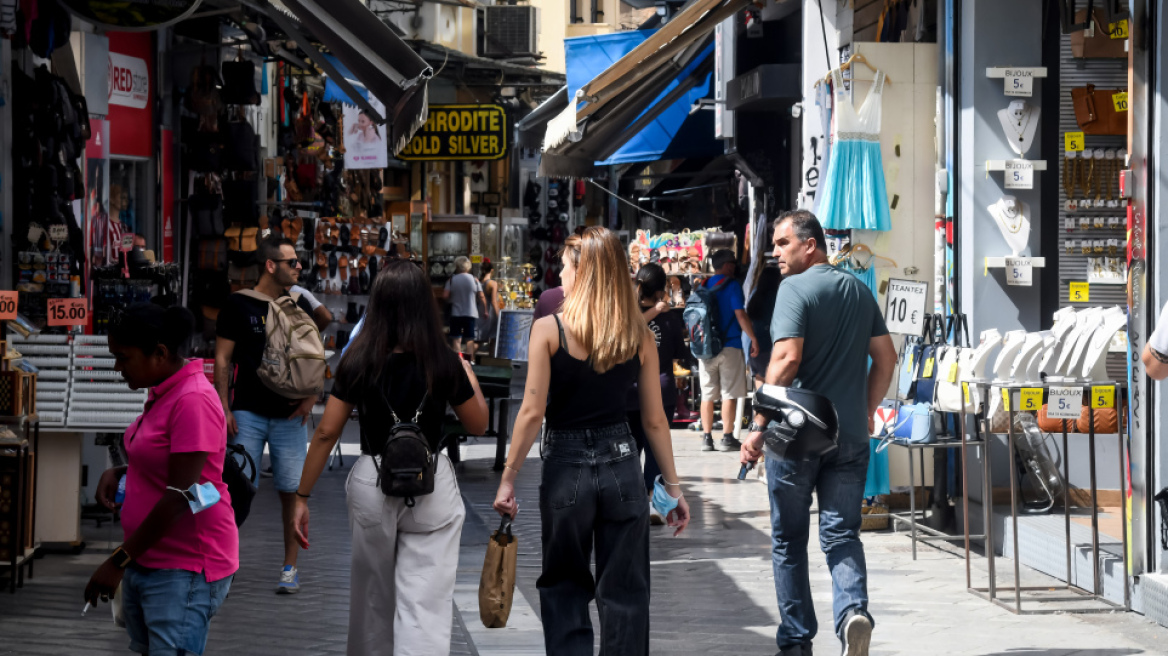 Κορωνοϊός - Καπραβέλος: «Με αύξηση κρουσμάτων πληρώνουμε τη μεγάλη χαλάρωση των μέτρων»