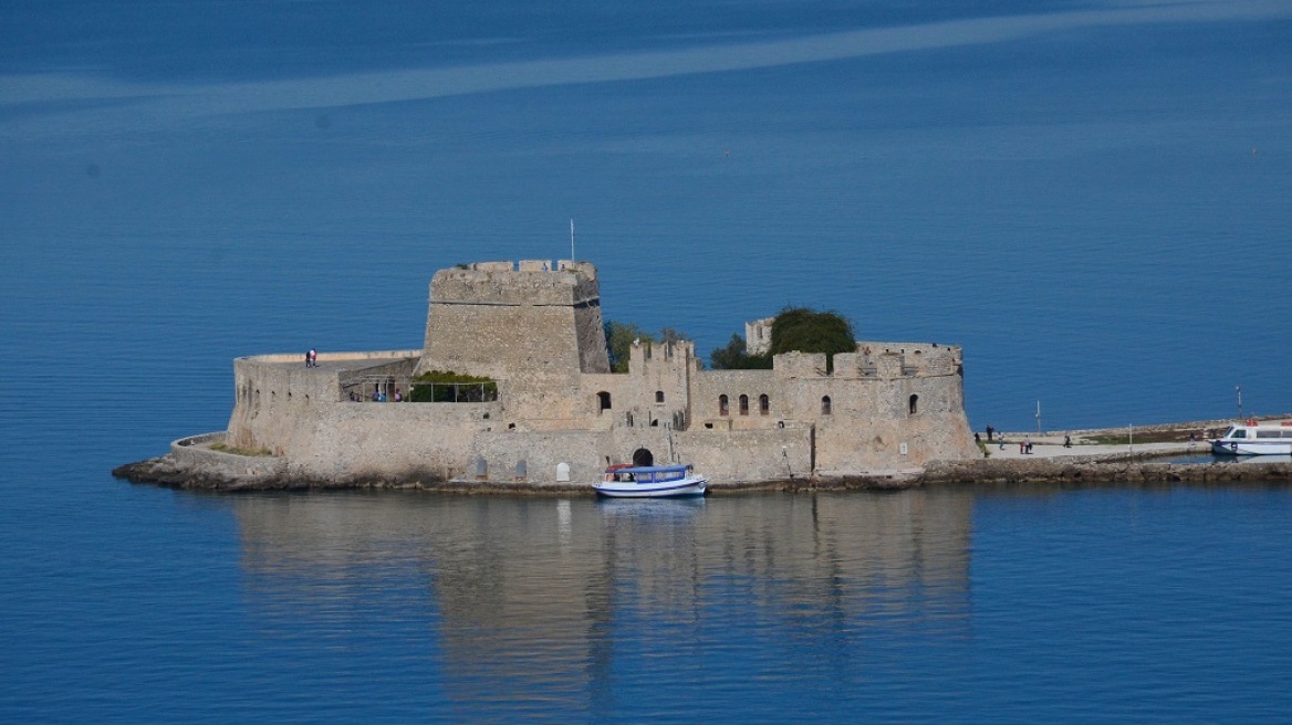 Ναύπλιο: Αποκαταστάθηκε το  Φρούριο στο Μπούρτζι συντηρείται ο Ι.Ν. Αγίου Νικολάου 