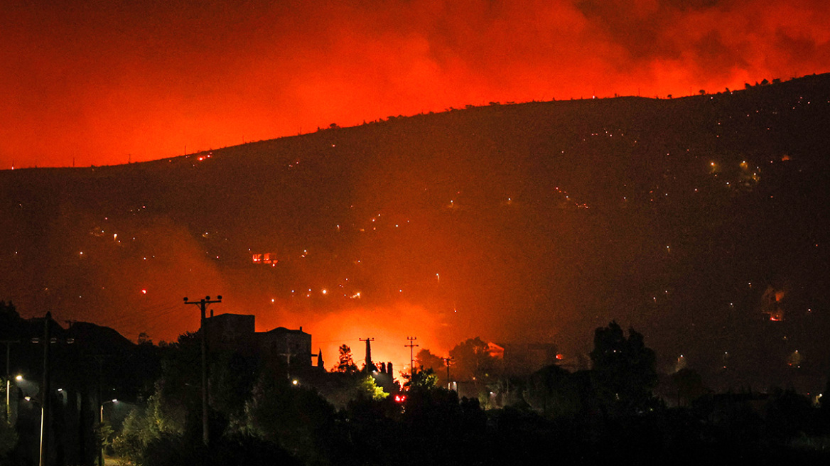 Live Update: Λεπτό προς λεπτό ο εφιάλτης στην Πεντέλη