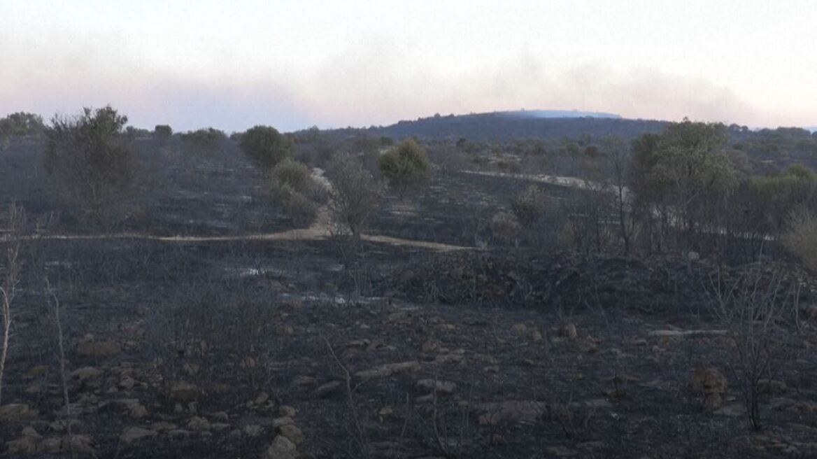 Γαλλία: Οριοθετήθηκε η μεγάλη δασική πυρκαγιά στην Αρντές