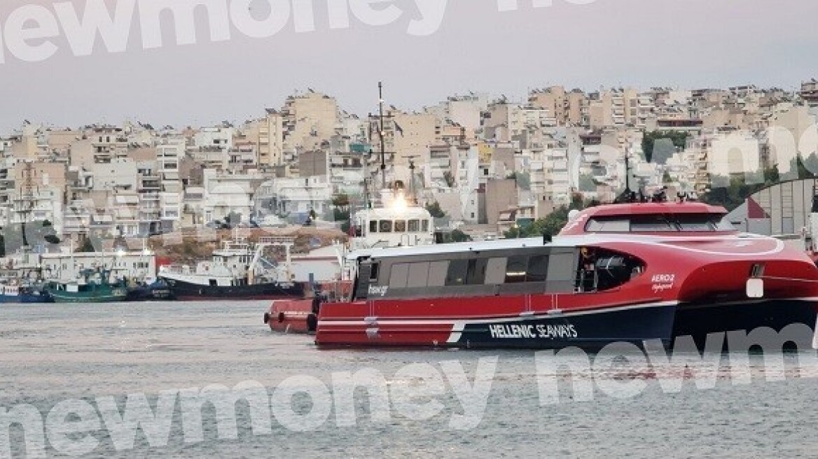 Στον Πειραιά τα τρία Aero Catamaran του Ομίλου Attica – Ξεκινούν δρομολόγια στις 8 Αυγούστου