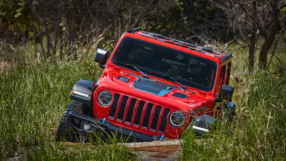 Οι Αμερικάνοι λατρεύουν το Jeep Wrangler 4xe