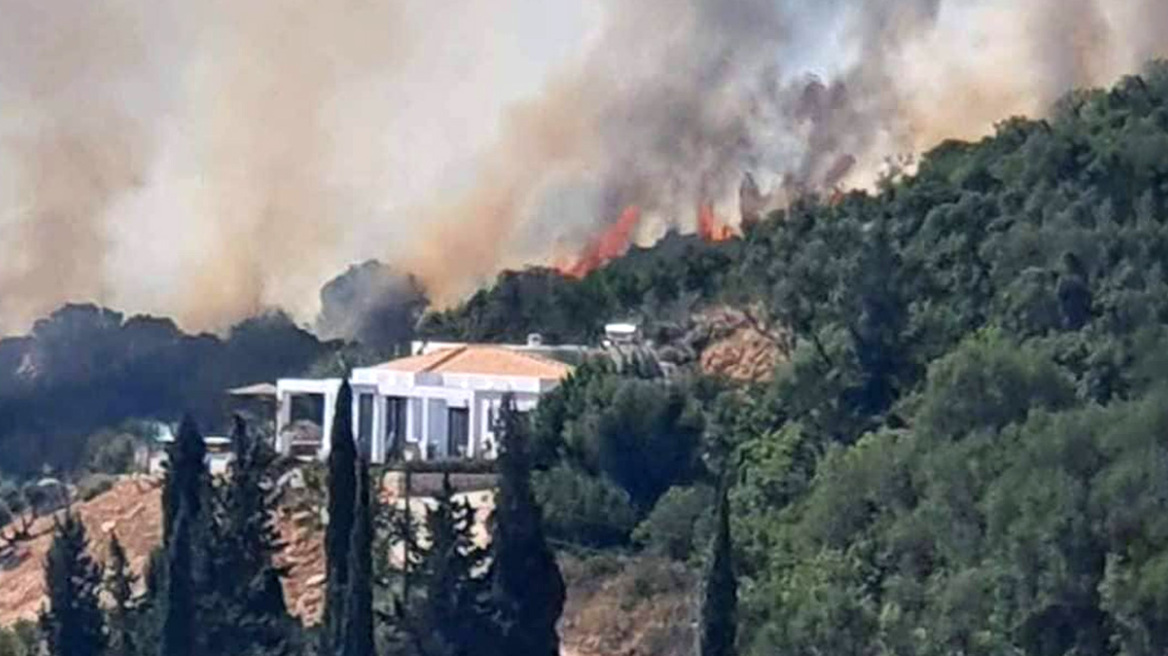 Φωτιά σε δασική έκταση στην Ζάκυνθο - Εντολή εκκένωσης για τον οικισμό Μεγάλα Αλώνια