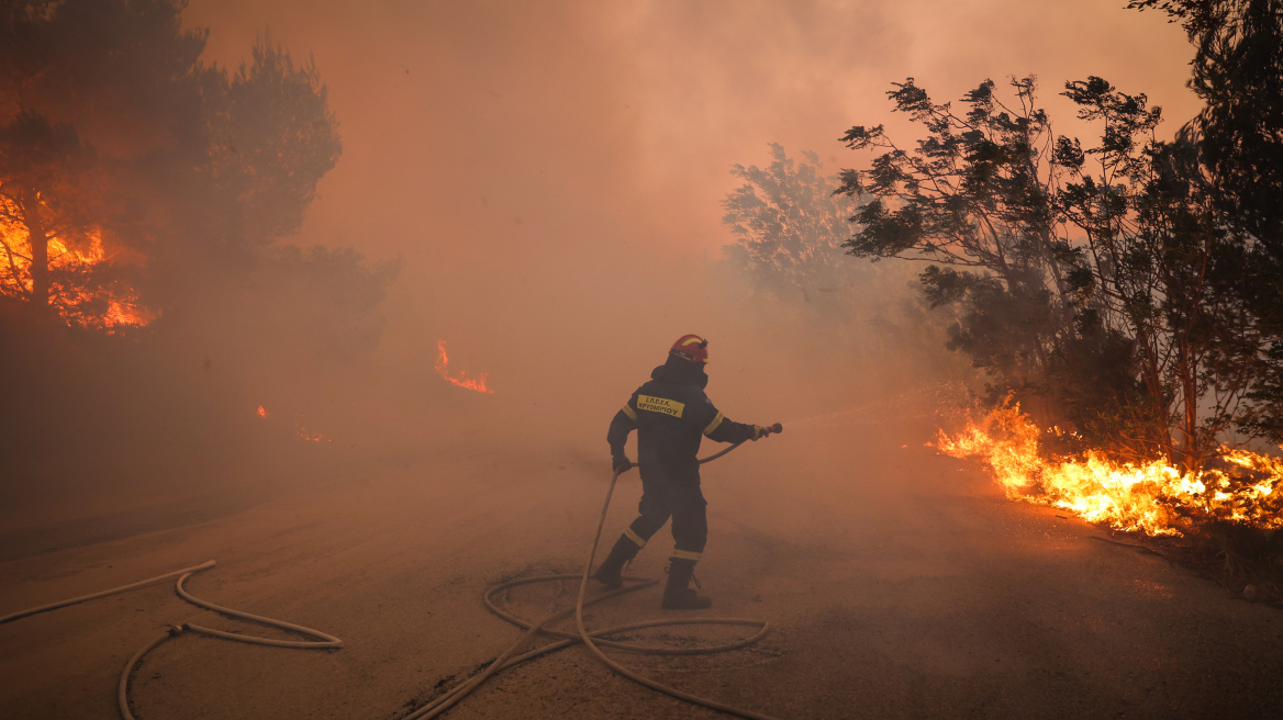 Πυρκαγιά: Πολύ υψηλός κίνδυνος αύριο για πέντε περιφέρειες της χώρας - Δείτε τον χάρτη