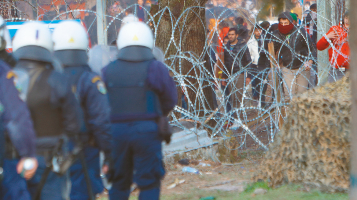 Σκηνικό διπλής κρίσης προσπαθεί να δημιουργήσει η Αγκυρα