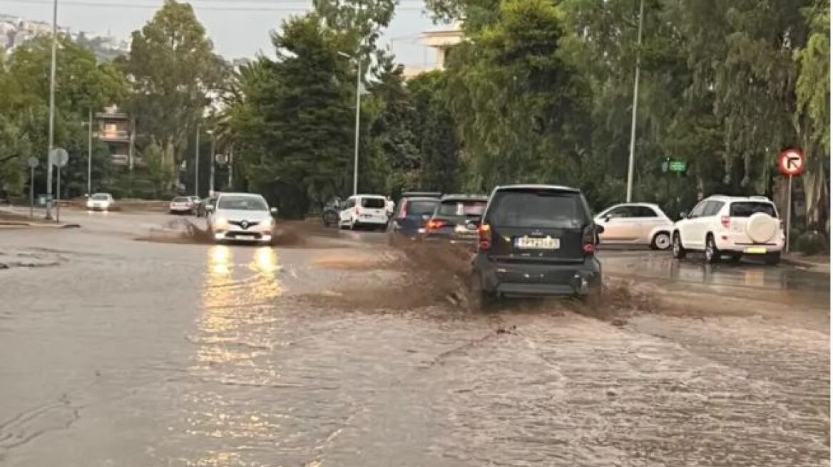 Κυκλοφοριακά προβλήματα στην Αττική -  Πότε αναμένεται βελτίωση του καιρού  