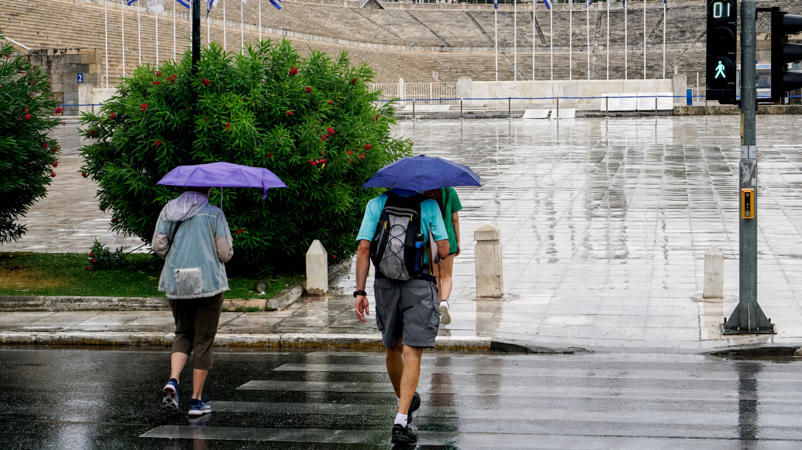 Καιρός: Bροχές και καταιγίδες κυρίως στα βορειοανατολικά - Πότε αναμένεται εξασθένηση των φαινομένων