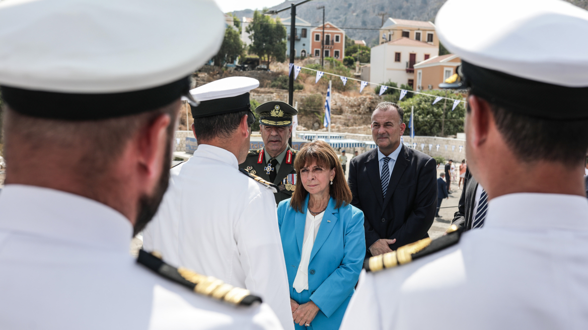 Τουρκικά ΜΜΕ: Επίθεση κατά της Προέδρου της Δημοκρατίας επειδή πήγε στο … Καστελόριζο