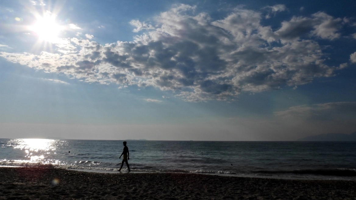 Καλός καιρός στο μεγαλύτερο μέρος της χώρας τη Δευτέρα