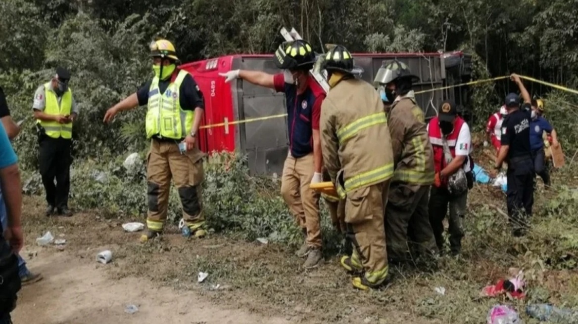 Τραγωδία στην Κίνα: 27 νεκροί από ανατροπή λεωφορείου 