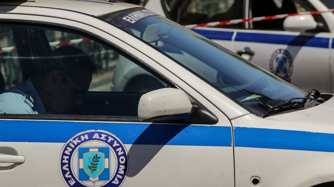 Ηλεία: Συνελήφθη άνδρας που έκλεψε μπετονιέρα και την πάρκαρε στην αυλή του σπιτιού του