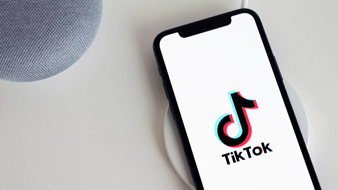 TikTok: Κινδυνεύει με «καμπάνα» 27 εκατ. γιατί επεξεργαζόταν δεδομένα ανηλίκων