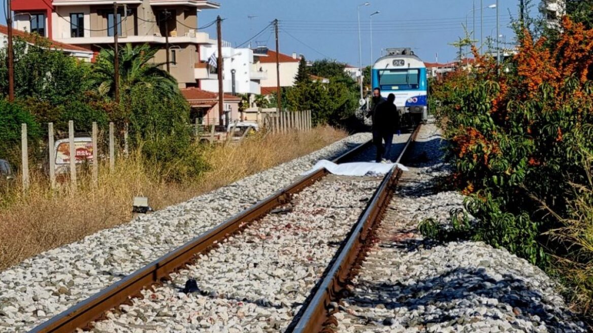 Τρίκαλα: Γνωστός δικηγόρος ο άνδρας που παρασύρθηκε από τρένο και σκοτώθηκε