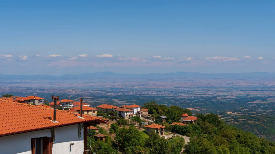 Το «άγνωστο» χωριό του Κιλκίς με την υπέροχη θέα στην κοιλάδα του Αξιού 